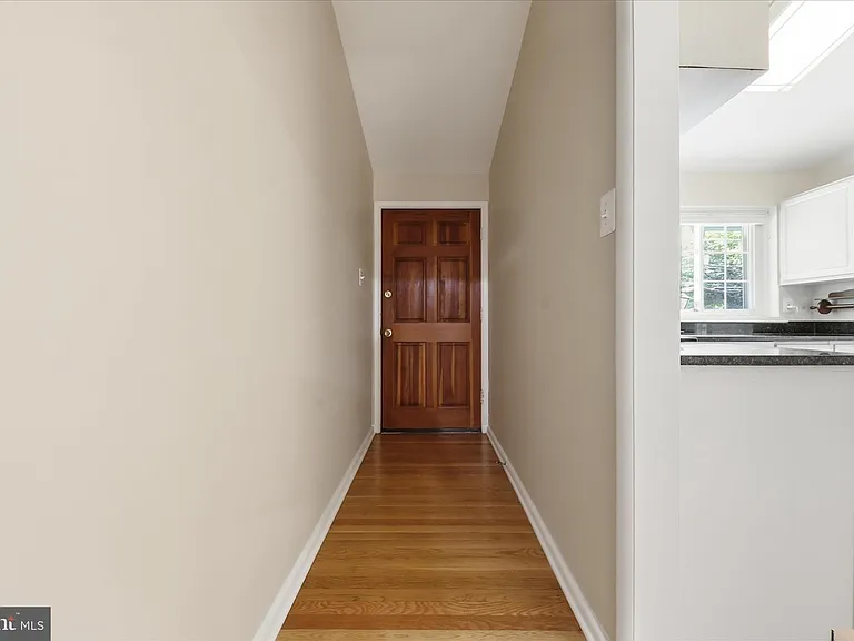 1608 Westmoreland St — Photo 29