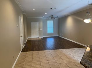684 S Charles St #684, Lewisville, TX 75057