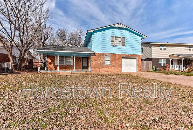 1st image of 821 NE 81st St