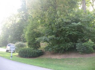 37 Washington St, Bristol, VA 24201