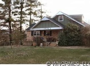 78 Edgewood Rd, Candler, NC 28715