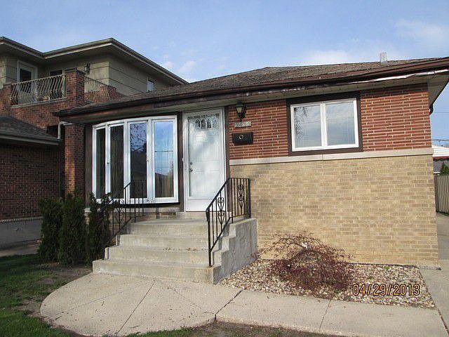 1st image of 2435 N 79th Ave