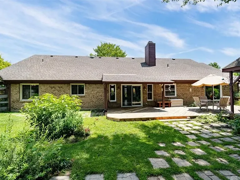 8881 Evan Ct — Photo 10