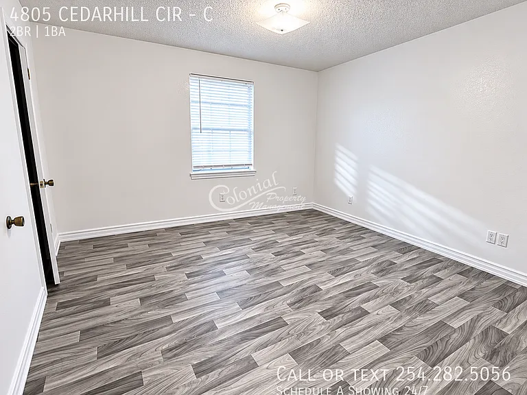 4805 Cedarhill Cir #C — Photo 6