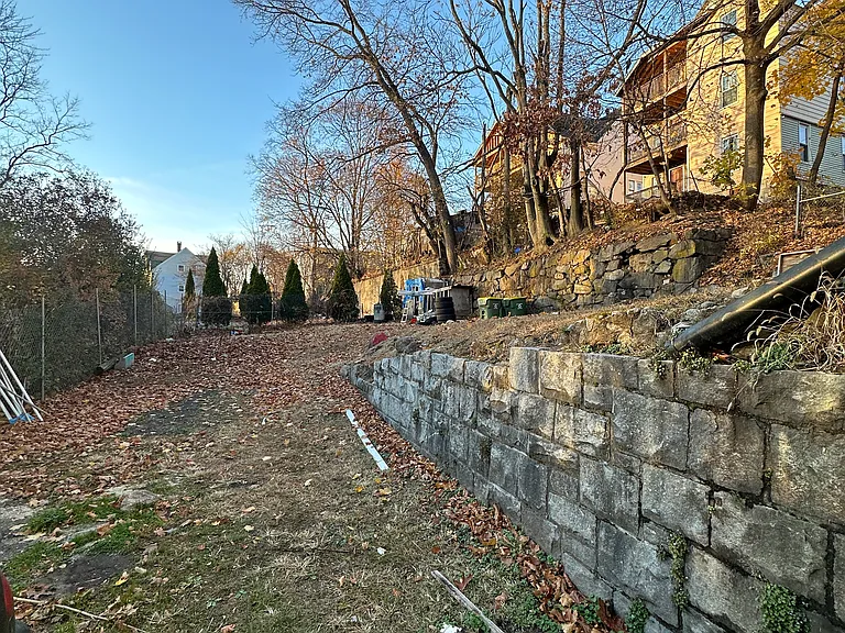 31 Wall St #1 — Photo 10