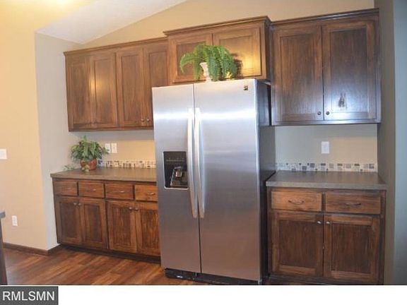 2nd image of 2028 Cypress St