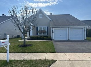 17 Waterfall Ln, Barnegat, NJ