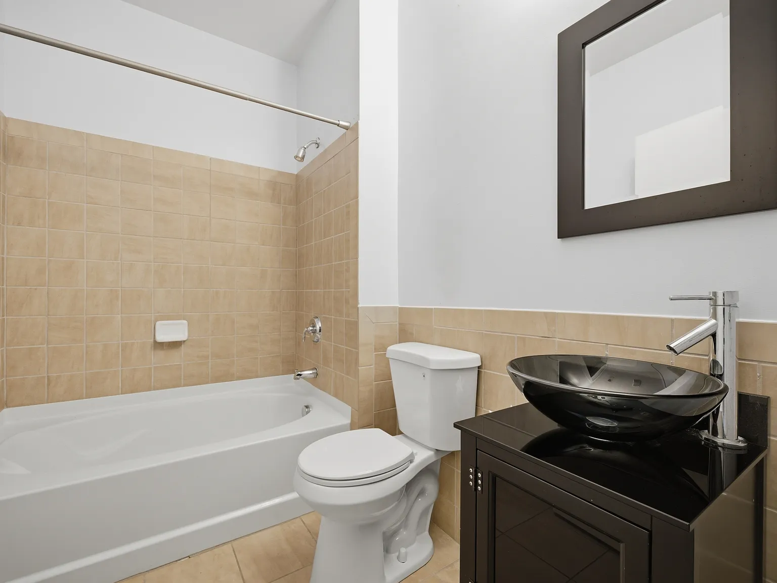 415 Saint Pauls Boulevard #609 - 1 — Photo 4