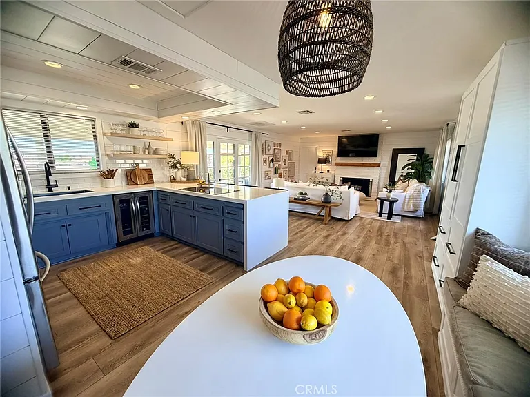 19230 Pinto Way — Photo 2
