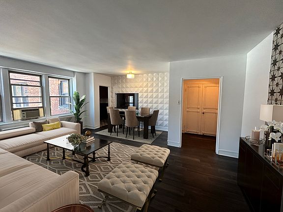 3rd image of 4900 N Marine Dr APT 807