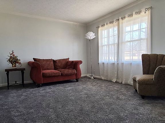 3rd image of 7311 Dogwood Dr