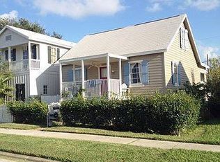 1507 Church St, Galveston, TX 77550