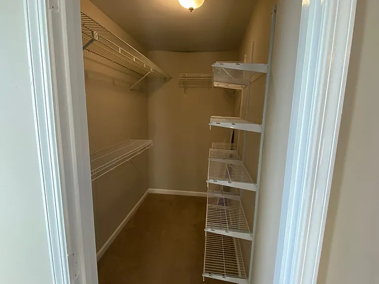 1435 Old Virginia Ct SE — Photo 17