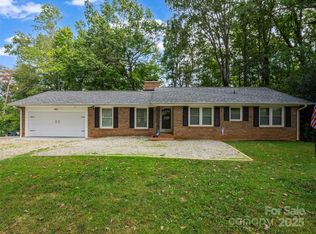 263 Blanton St, Columbus, NC 28722
