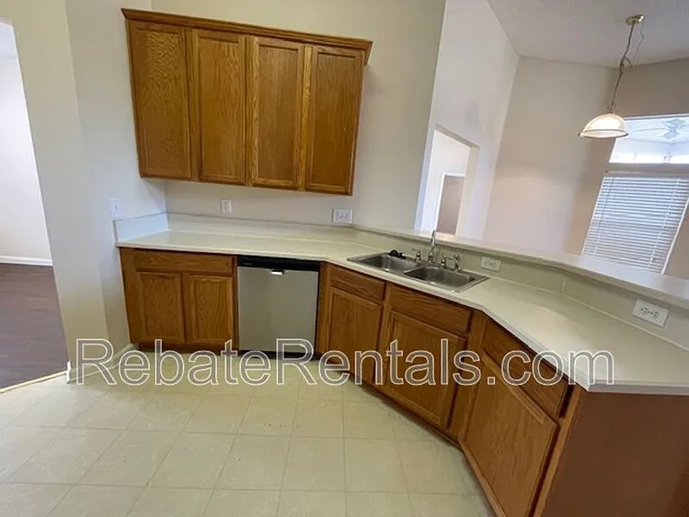 5009 Grand Lakes Dr S — Photo 60