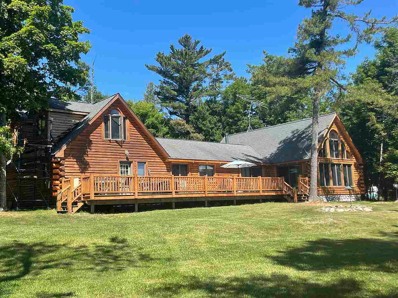 26420 E Side Dr, Beaver Island, MI 49782 MLS 470333 Zillow