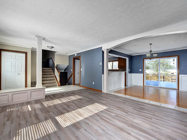 13286 Boston Rd — Photo 11