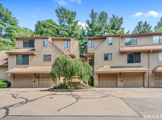 Lake Point, Hamden, CT 06517