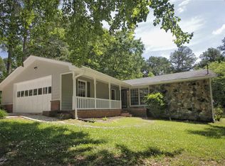 250 Brierwood Dr, Fayetteville, GA 30215