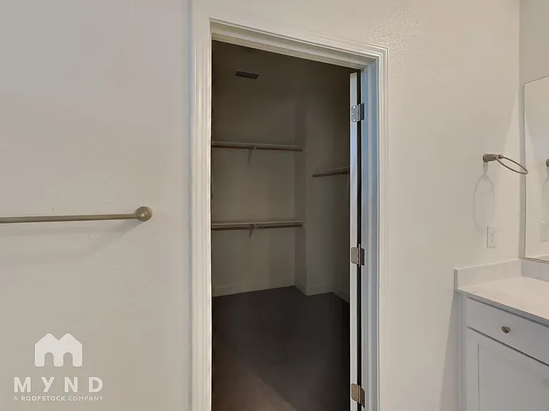 6130 Red Sun Dr — Photo 16