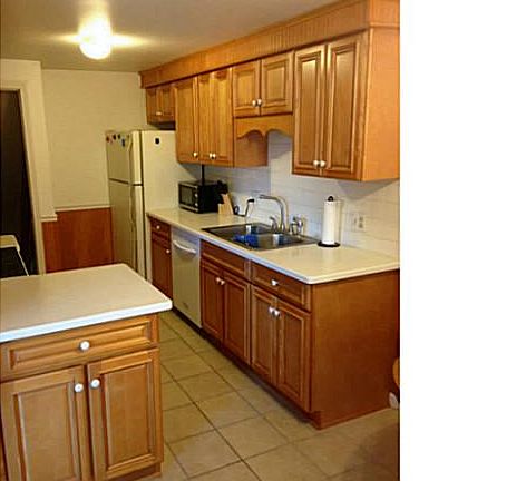 4th image of 55 Groton Dr #A