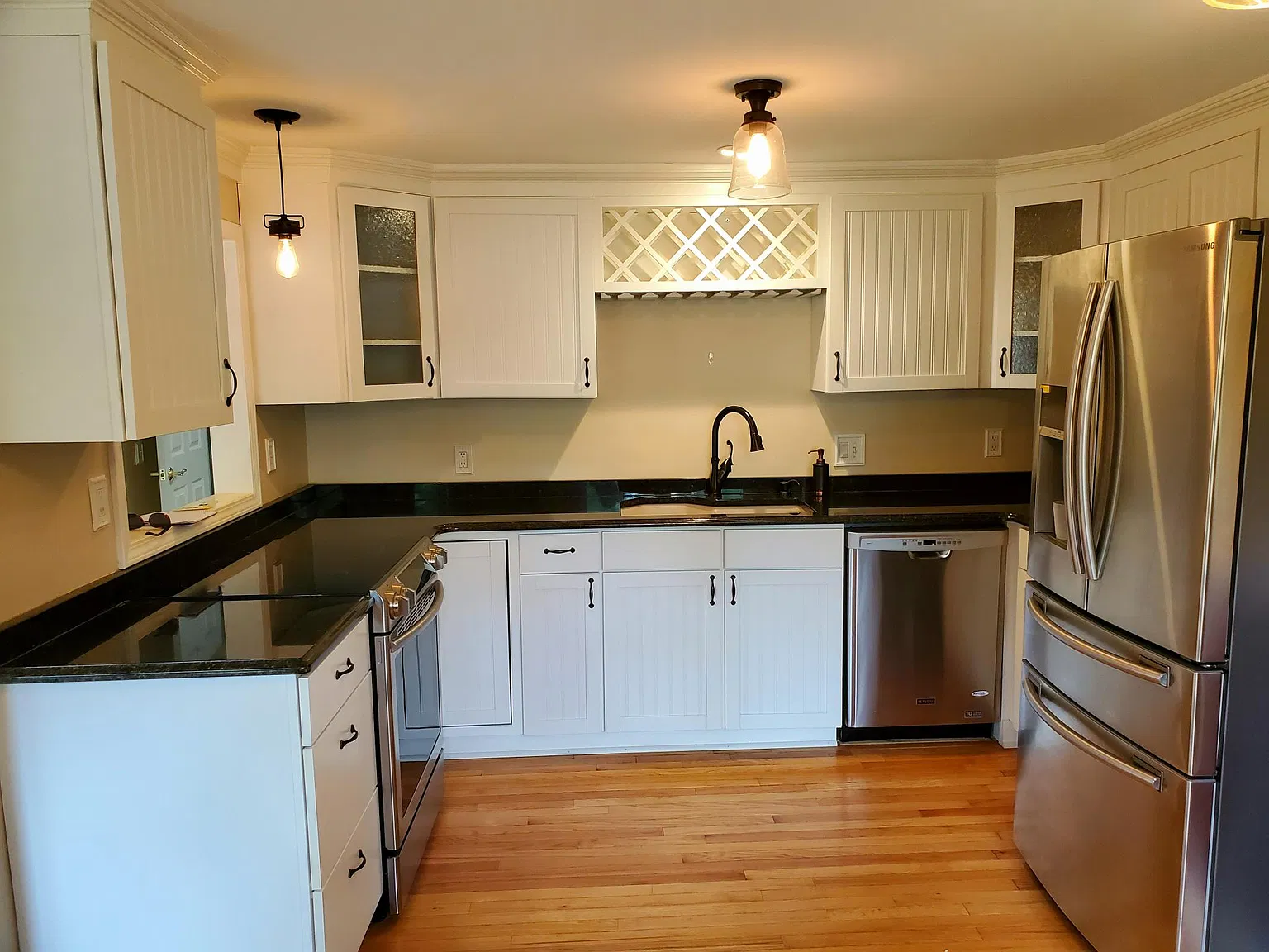 2 bed, 1416 sqft, $2,200 — Photo 3