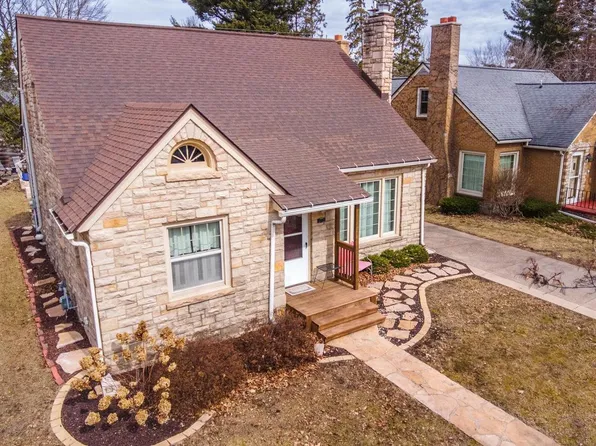 136 KENT STREET, Wausau, WI 54403