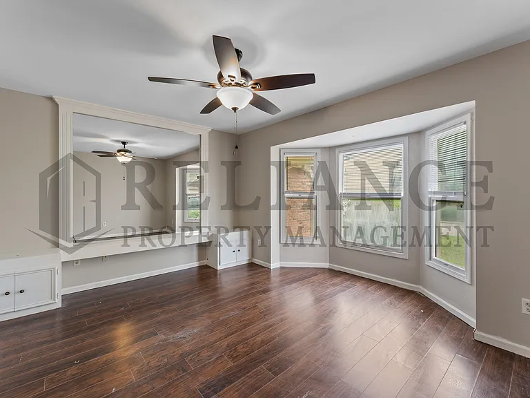 1837 S Stacey St — Photo 10