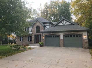 633 Scarlet Oak Ct, Appleton, WI 54915