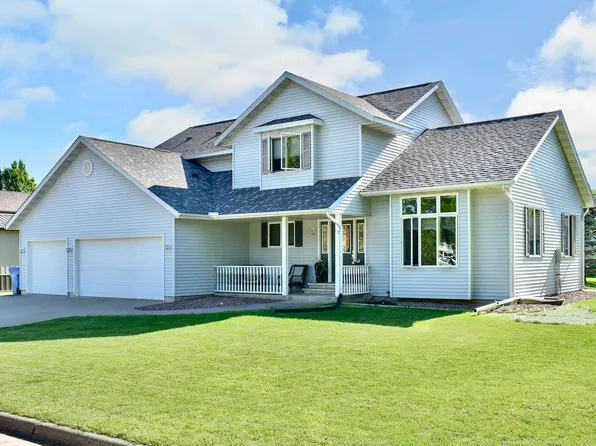 112 Debi Lei Dr, Winona, MN 55987