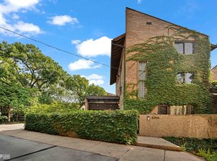 5748 S Dorchester Ave, Chicago, IL 60637