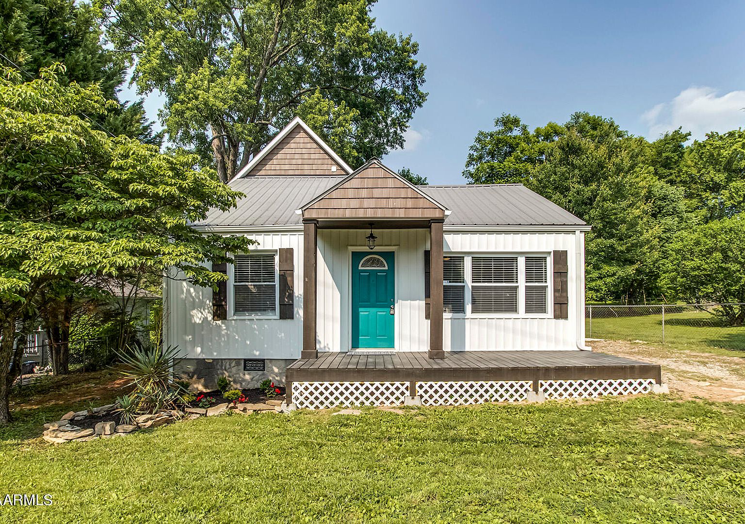 2210 Bradshaw Garden Rd, Knoxville, TN 37912 Zillow