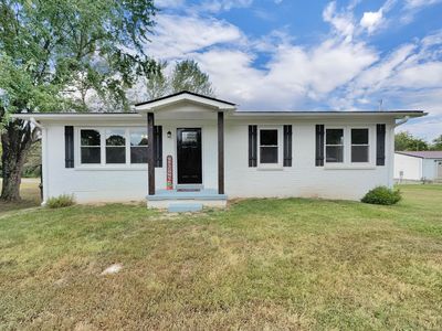 1290 Highway 49, Tennessee Ridge, TN, 37061