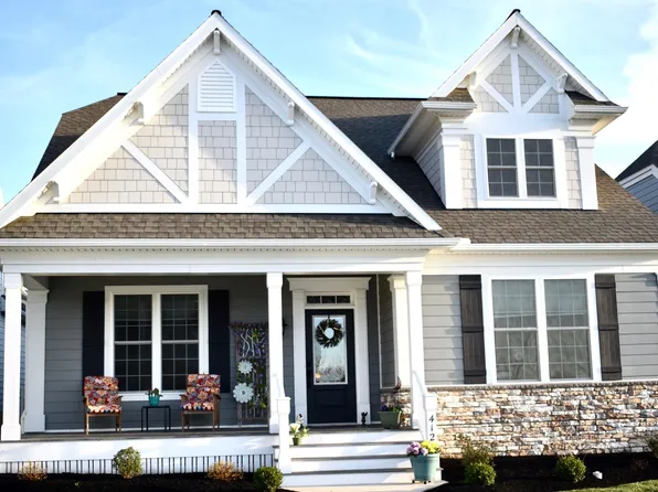 412 Constitution Dr, Ephrata, PA 17522