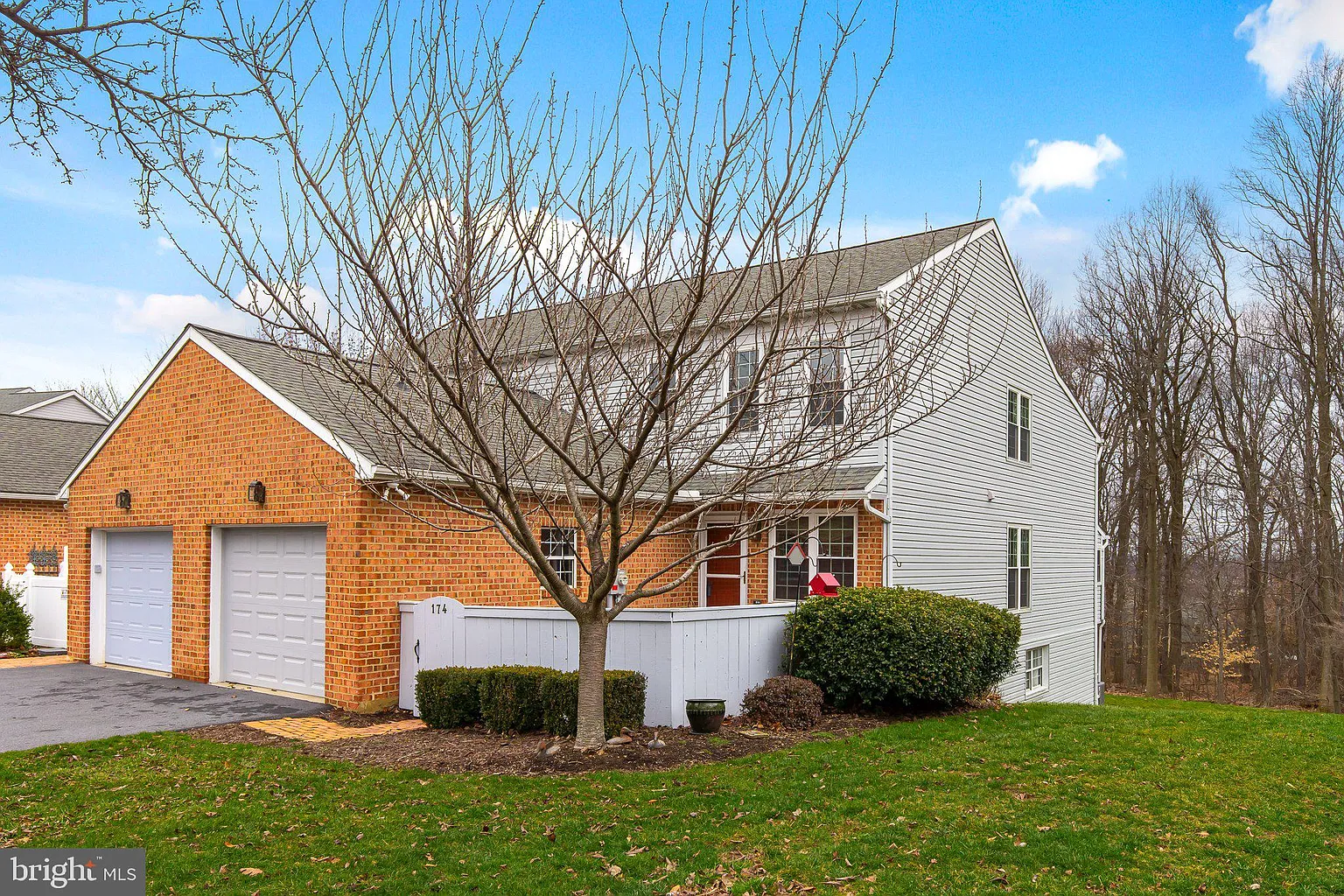174 Treetops Dr photo 1