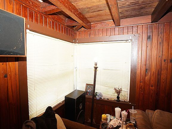 3rd image of 3319 Nolan St