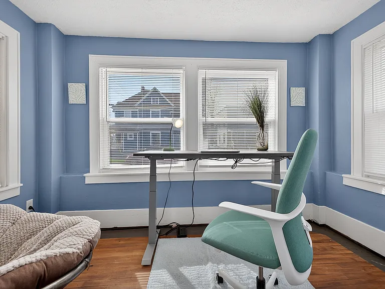 700 Broadway Ave NW #1 — Photo 18