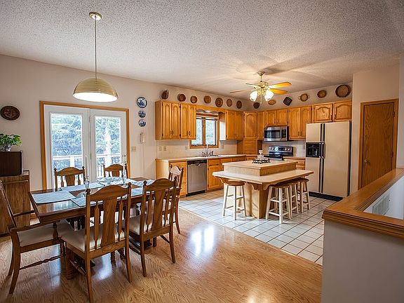 5th image of 3905 Westbank Ct