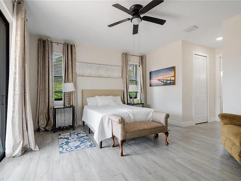 4665 Key Largo Ln — Photo 11