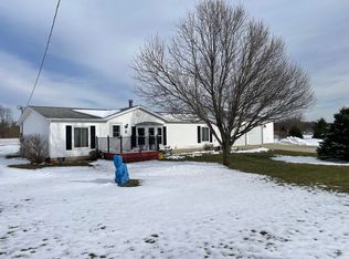 61529 Krull Rd, Three Rivers, MI 49093