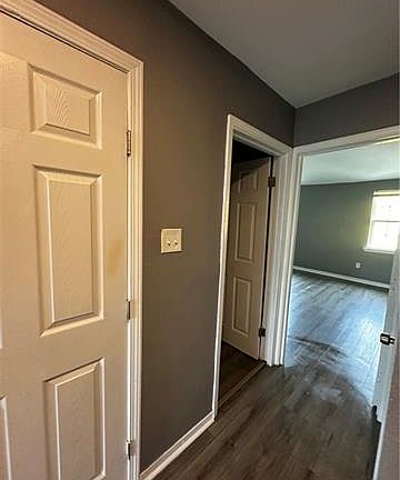 3rd image of 616 Revere Dr #D