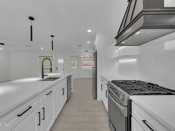 5th image of 9328 Shaver Dr