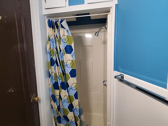 2nd image of 1714 Liberty St APT 1