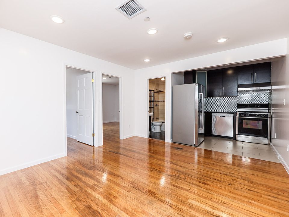 1st image of 161 Jefferson St APT 2A