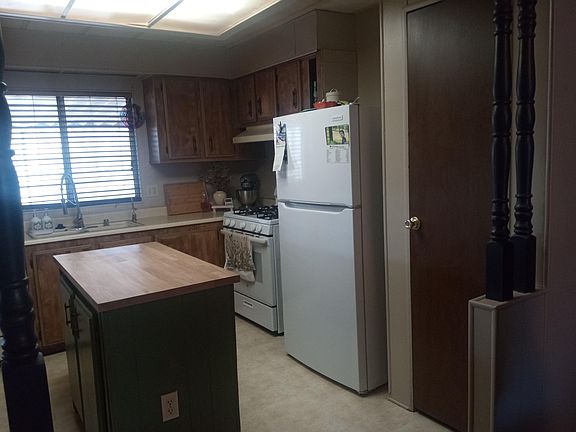 4th image of 2400 W Midvalley Avenue #S1