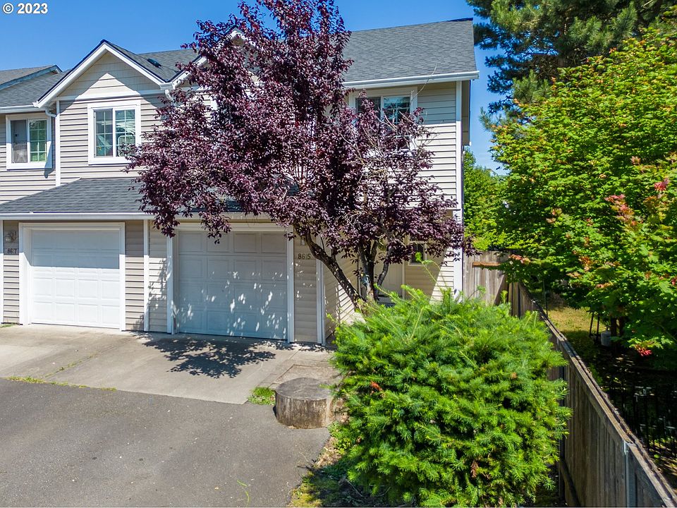 1st image of 8615 NE 25th Cir