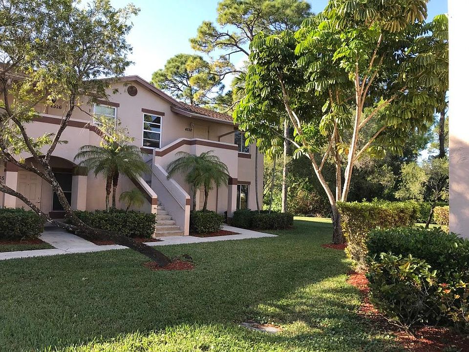 1st image of 4528 Oak Terrace Dr