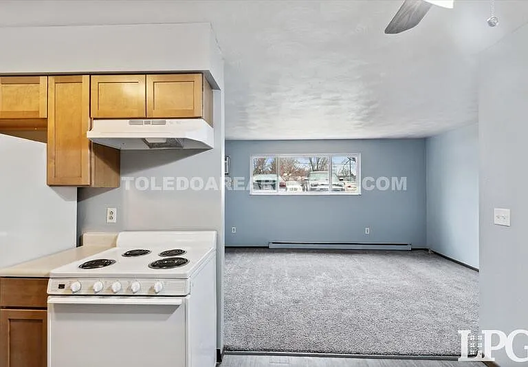 6018 Secor Rd #15 — Photo 9