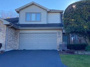 1371 Baileys Crossing Dr, Lemont, IL 60439