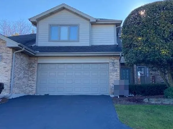 1371 Baileys Crossing Dr, Lemont, IL 60439